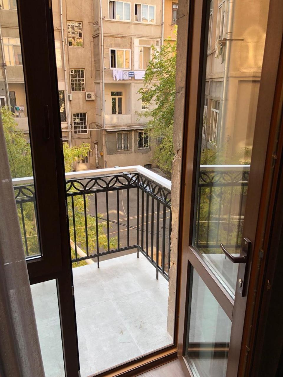 Apartment On Moskovyan 31 Jerevan Buitenkant foto