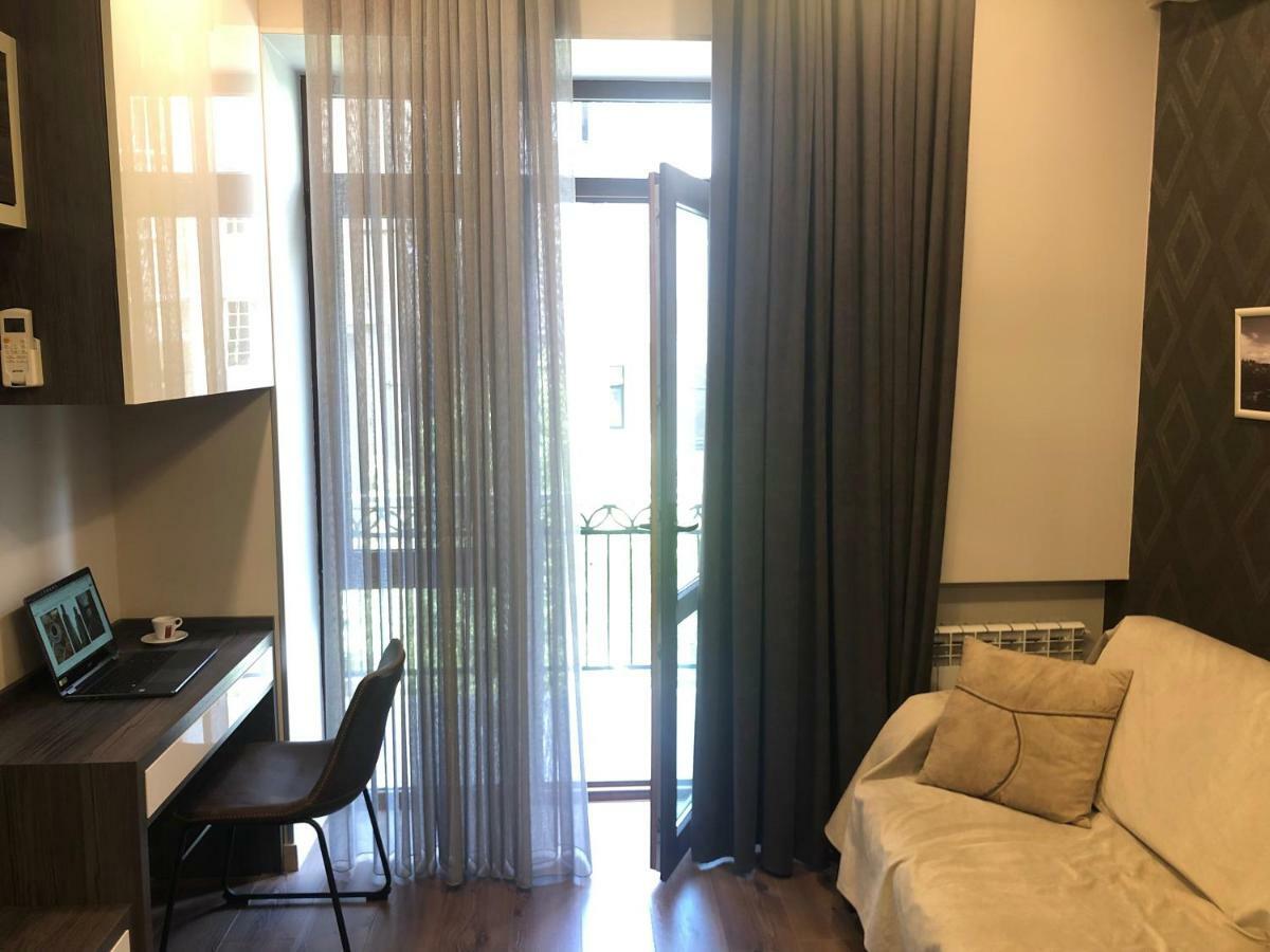 Apartment On Moskovyan 31 Jerevan Buitenkant foto