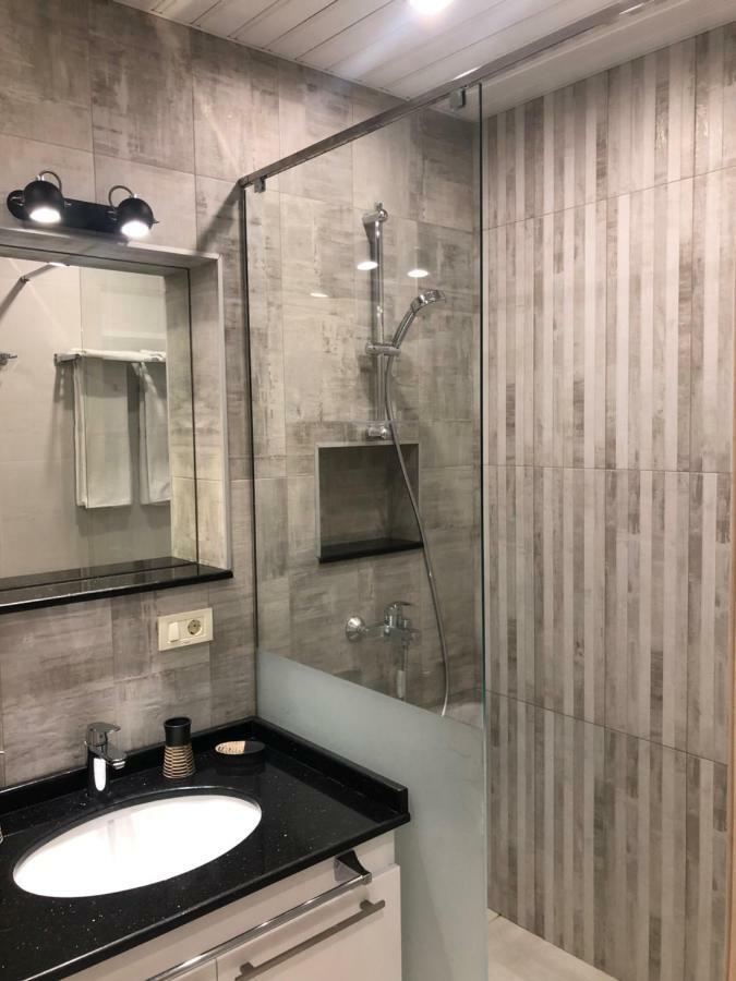 Apartment On Moskovyan 31 Jerevan Buitenkant foto